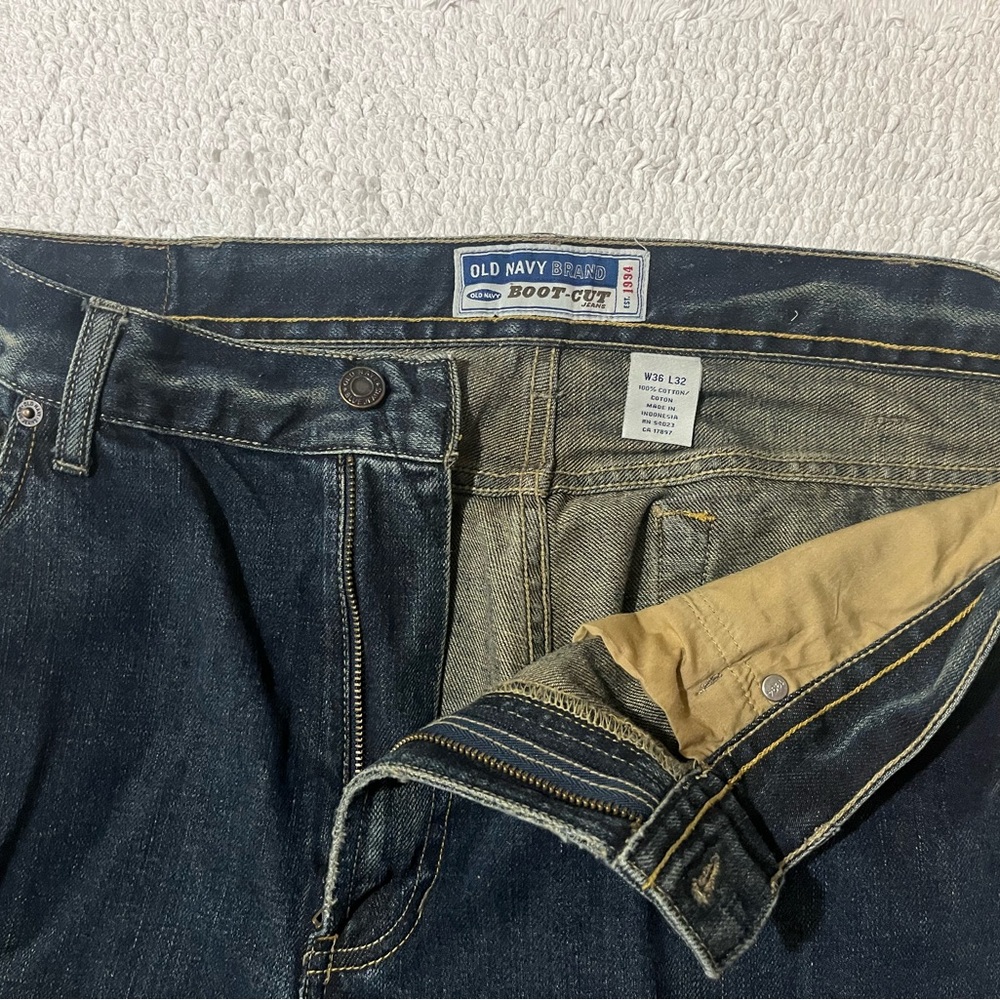 Vintage Men’s Old Navy Boot Cut Jeans 36 32
